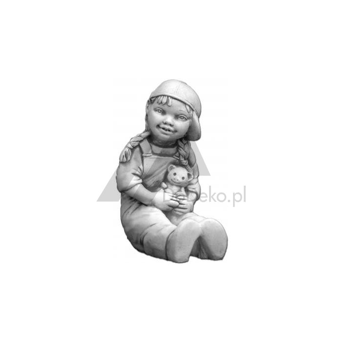 Figurka betonowa dziewczynki w czapce z daszkiem