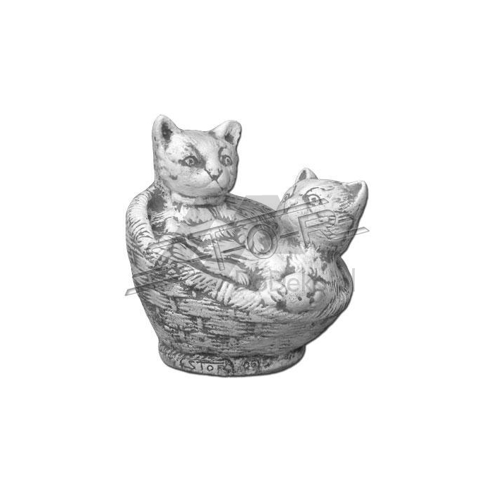 Betonowe kotki w koszyku