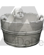 Betonowa fontanna chłopiec w balii